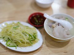 -雷祖芳老妈蹄花店