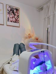 -美肤盾祛痘·问题肌头疗管理中心