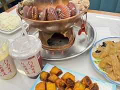 -一口猪海鲜浑锅·东北家常菜