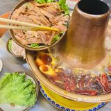 如果你在房山梅花庄附近，一定要来七安火锅打卡哦！