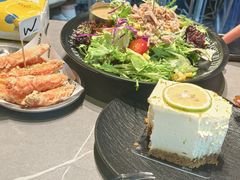 -W COLLECTIVE  DESSERT SHOP
