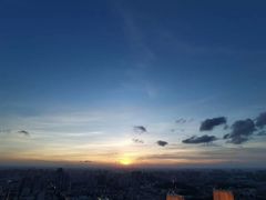 -中山利和希尔顿酒店