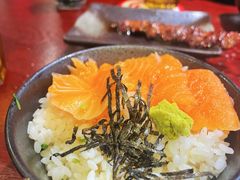 生三文鱼牛油果春卷-纪州豚骨酱油拉面(锦延路店)