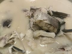 -雪湖煜辰鱼头老店(雪野湖店)