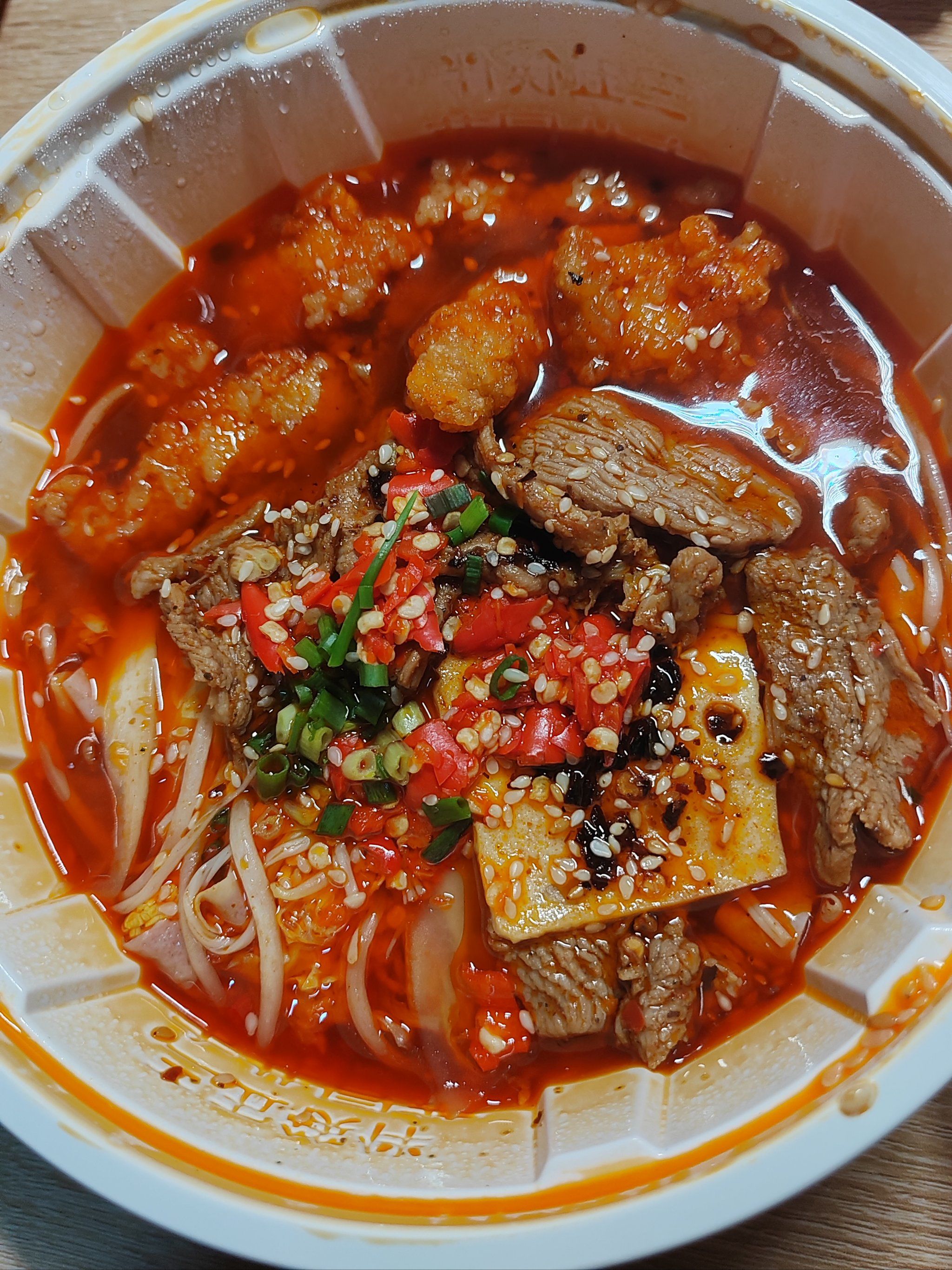 好吃的冒菜和鸡腿饭