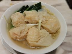 鲜虾云吞面-香港百合居(LCM置汇旭辉广场店)