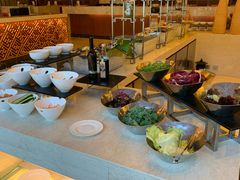 -东西风牛排馆周末烧烤自助(首都机场希尔顿店)