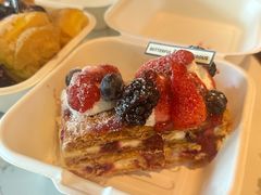 -BUTTERFUL&CREAMOROUS 黄油与面包(西单大悦城店)