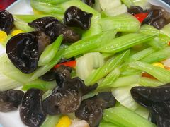 -荣鹏风味烀饼总店