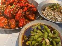 -巴厘龙虾·榜首油焖大虾(洞庭·艺术洋房店)