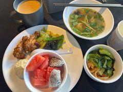 -北京国贸CBD华贸中心亚朵酒店