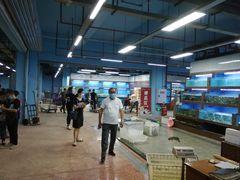 -渔人湾码头海鲜市场负二楼