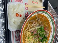 -亚皆老街南宁老友粉·米粉(印象城店)