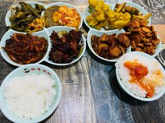 -晓宇盒饭(民安街店)