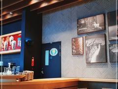 -星巴克(广州南站A18检票口楼上)