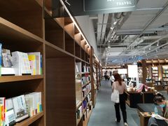 -茑屋书店(天目里店)