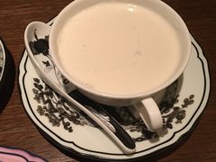 杏仁茶-夏苑(新加坡丽思卡尔顿美年酒店)