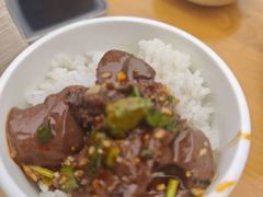 血旺-小杨翘脚牛肉