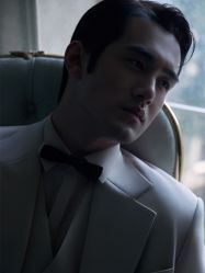 -巴黎经典婚纱摄影PARISSIC