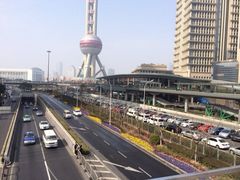 -陆家嘴空中步行连廊