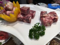 夏威夷风情牛肉粒-草原塞蛮羊火锅城(港湾店)