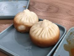 鲜肉生煎包-老苏州大客堂·苏帮菜·松鼠桂鱼·苏州传统小吃(观前街人民商场店)