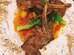 -Golden Lily河内巴黎法越料理餐厅(建国西路店)