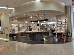 -广州壹马服装广场