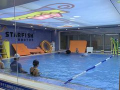 -戊辰亲子游泳俱乐部