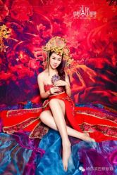 -巴黎新娘婚纱摄影