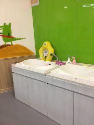 -鳄鱼泡泡游泳馆(新DNA购物中心店)