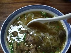 -子潇春庞牛腩粉(三大银行店)