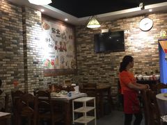 大堂-段氏龙虾·烧烤·烤鱼(东书房路店)