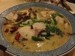 酸菜鱼-旭龙鱼头王(航华店)