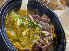 -闫家驴肉老店(华电一校店)