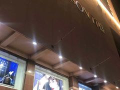 -百盛(中山路店)