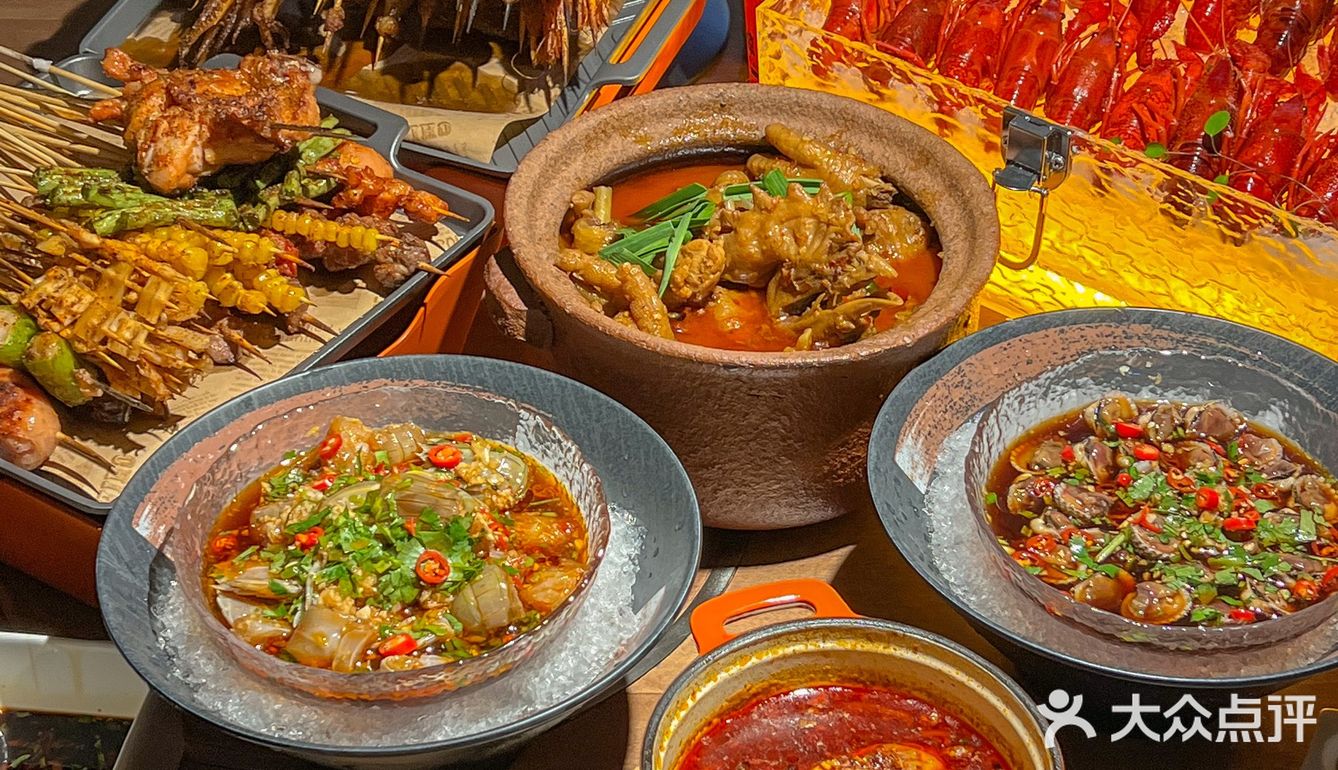 杭州首店营地烧烤！开门就爆满！