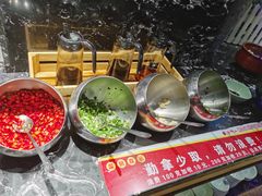 -釜御山海鲜烤肉火锅自助(新城市中心店)