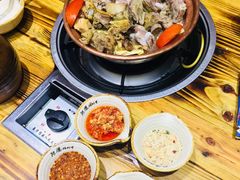 -阿婆情腊排骨火锅(金虹路店)