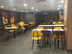 大堂-麦当劳(湛江大厦店)