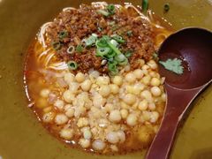 豌豆炸酱面-天府小面馆(Emporium)
