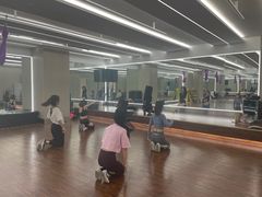 -美航国际健身(北京华联店)