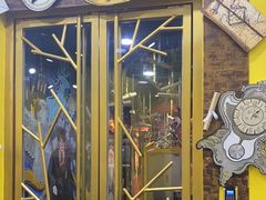 -杨梅红艺术教育(万象城校区)