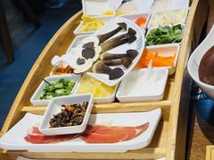 -芸南道·过桥米线(昆明老街旗舰店)