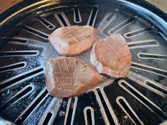 -炼火烤肉店