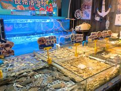 -领鲜活海鲜榴莲自助火锅(东门店)