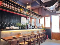 -8PINTS八品脱·日料·烧鸟·精酿小酒馆(莘庄店)