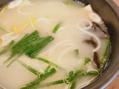 -桥香园云南过桥米线(红龙井店)