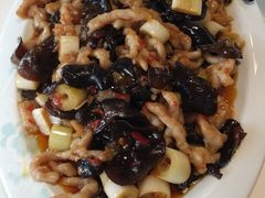 鱼香肉丝-付掌柜在成都·热炒砂锅集(金禾店)