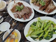 -乌文新澄海卤鹅店